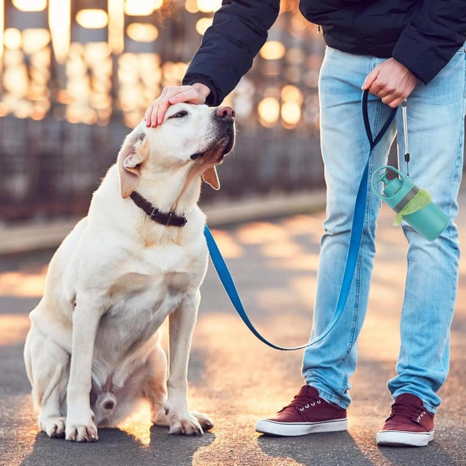 No Touch One Hand Pet Cleanup